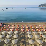 Semesteranläggning (resort) Th Lacona
