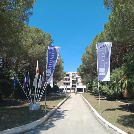 Resort Club