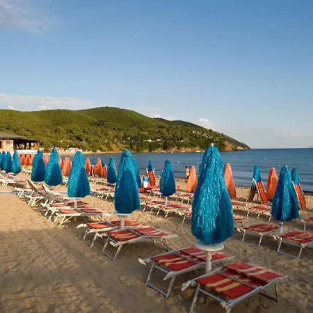 Club Resort 4*