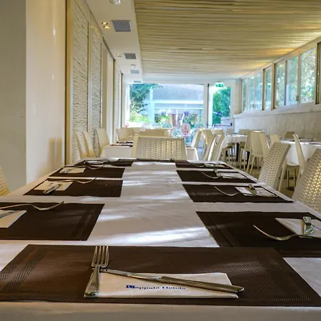 Club Resort