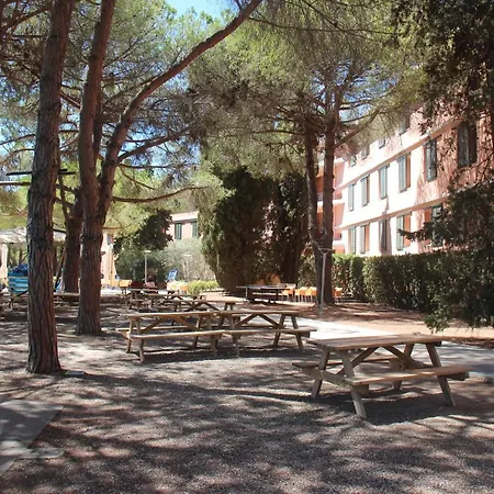 Th Resort 4*