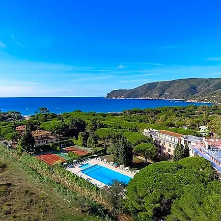 Th Resort 4*